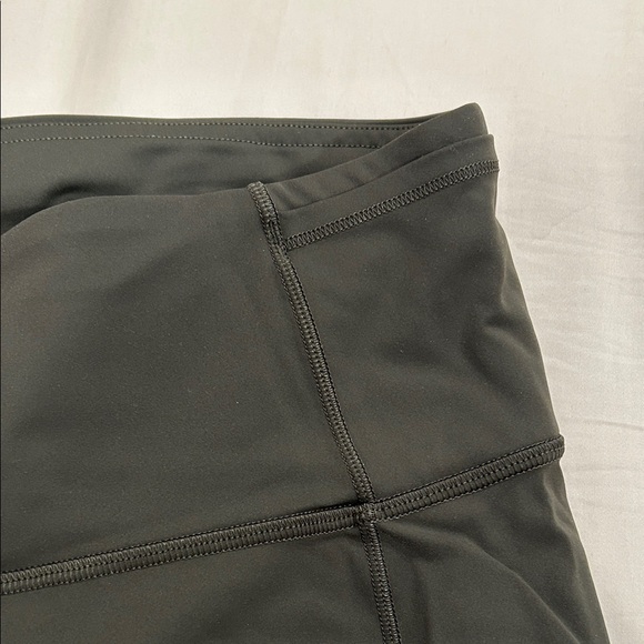 lululemon fast and free 5 pockets legging 7/8 length in forest green - Picture 3 of 7